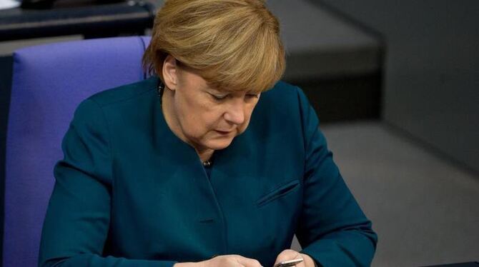 Merkels berühmter Satz »Ausspähen unter Freunden - das geht gar nicht« ist Thema im Untersuchungsausschuss. Foto: Tim Brakeme