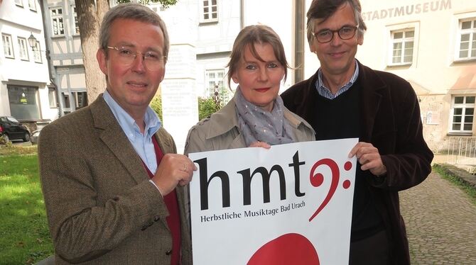 Von links: Kulturamtsleiter Thomas Braun, Komponistin Mari Vihmand und Festivalleiter Florian Prey.