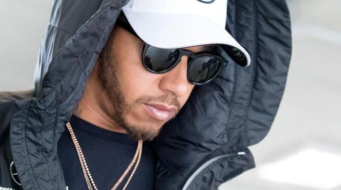 Lewis Hamilton startet beim Großen Preis von Brasilien als Letzter ins Rennen. Foto: Paulo Lopes