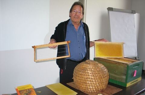 Emsige Bienen und leckere Gerichte Über Alb Reutlinger General