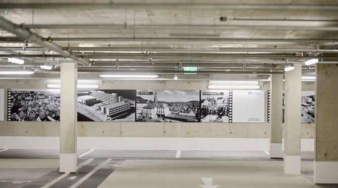 Sehenswert sind die »BildeRTanz«-Motive, die das zweite Untergeschoss der Stadthallen-Tiefgarage verschönern. FOTO: TRINKHAUS