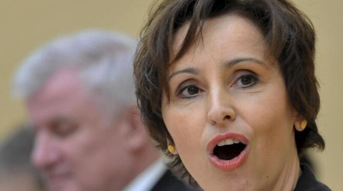 Bayerns Sozialministerin Christine Haderthauer droht ein Verfahren wegen Betrugs- und Steuerhinterziehungsvorwürfen. Foto: Fr