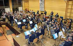Die Stadtkapelle Münsingen musizierte beim Doppelkonzert mit dem Musikverein Eintracht Petershausen.