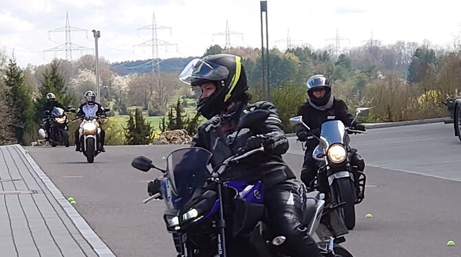Es gibt wieder ein Training für Motorradfahrer.