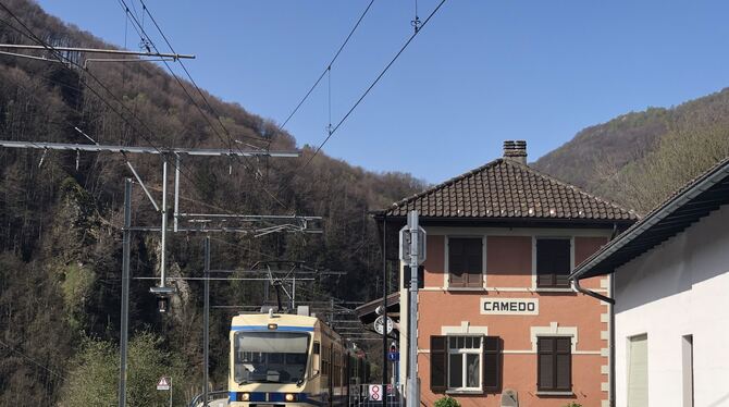Camedo – letzter Bahnhof auf Schweizer Seite.  FOTOS: ZABOTA
