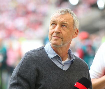 Gern gesehen, immer wieder: Karl Allgöwer vom VfB Stuttgart.