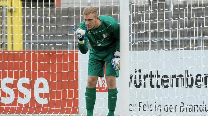 Präsentierte sich zuletzt in Göppingen hellwach: SSV-Keeper Marcel Knauß. FOTO: BAUR