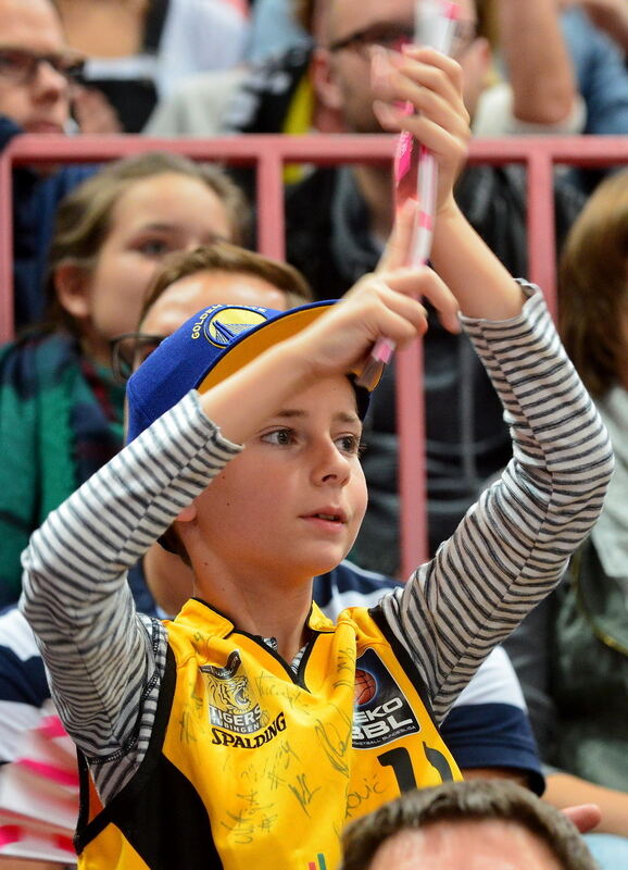 Walter Tigers Tübingen - s.Oliver Würzburg 76:83