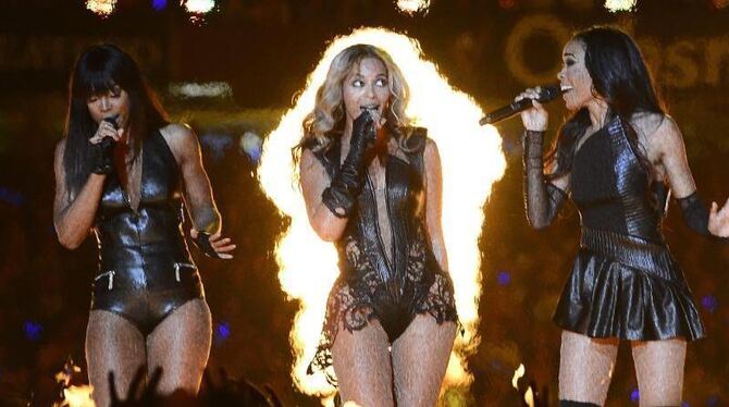 Hier sind sie in Bewegung: Kelly Rowland, Beyonce und Michelle Williams (v.l.) von Destiny's Child. Foto: Larry W. Smith