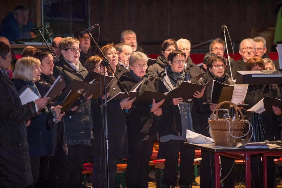 Krippenspiel Lebendige Bilder zur Weihnacht in Marbach 2016