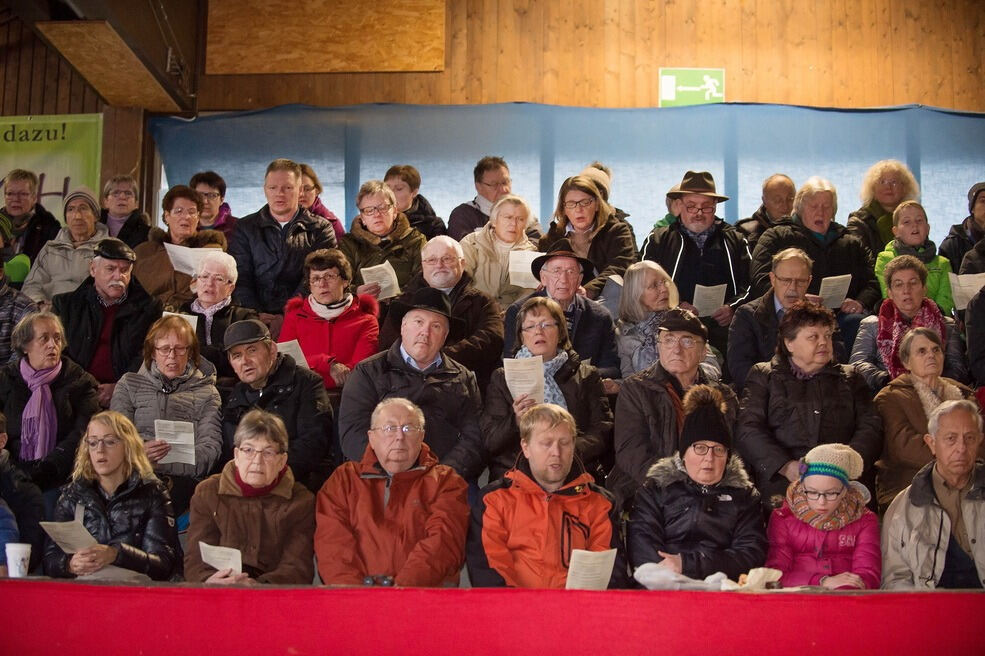 Krippenspiel Lebendige Bilder zur Weihnacht in Marbach 2016