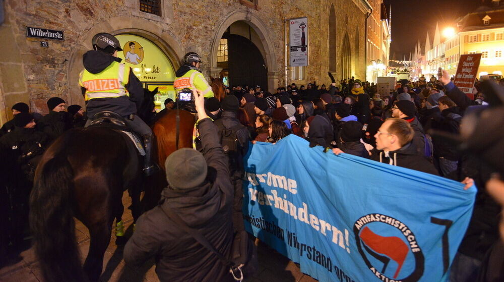 Lautstarke Demo bei AfD-Neujahrsempfang