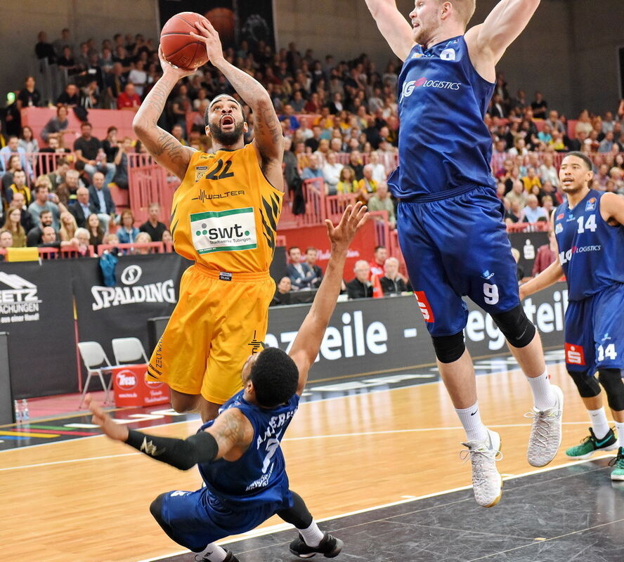 Walter Tigers Tübingen - Eisbären Bremerhaven 76:85