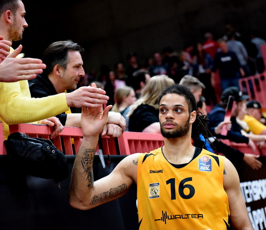 Walter Tigers Tübingen - Eisbären Bremerhaven 76:85