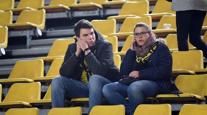 Anschlag auf BVB-Bus