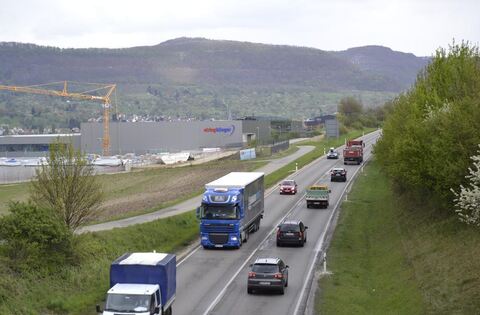 Pendlers Alptraum: Die B 28 Im Ermstal Wird Gesperrt - Neckar + Erms ...