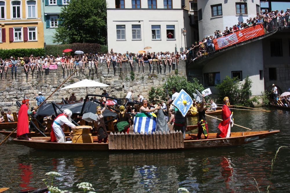 Impressionen vom Stocherkahnrennen 2017