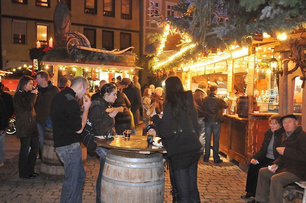 weihnachtsmarkt_reutlingen_eroeffnung_27.11.09_neu_trinkhaus_3 (jpg)