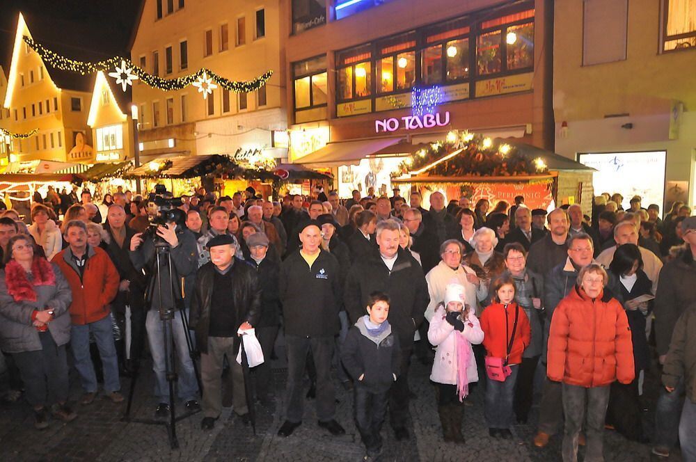 weihnachtsmarkt_reutlingen_eroeffnung_27.11.09_neu_trinkhaus_14 (jpg)