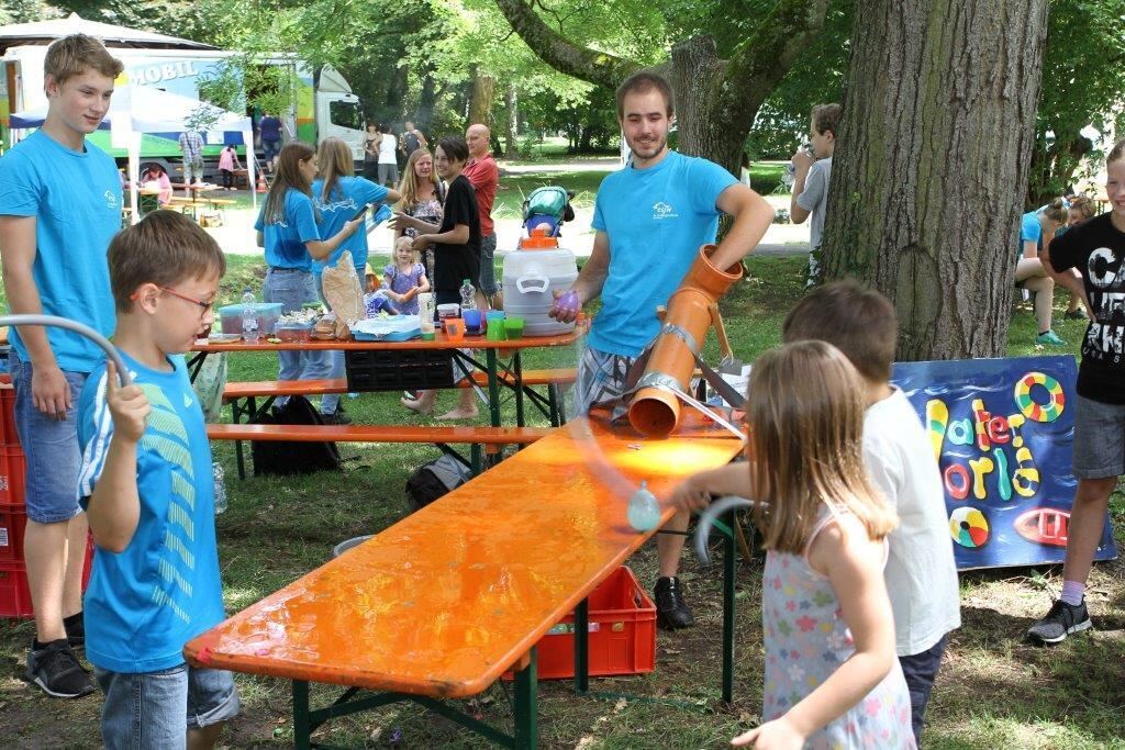 Benefizkonzert Music 4 Humanity und »Die Stadt spielt«