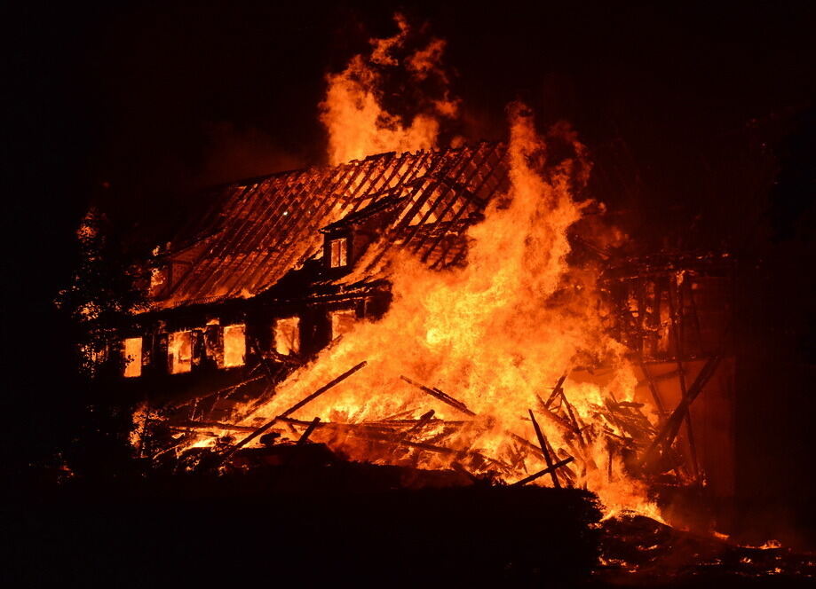 Feuer auf dem Gestütshof St. Johann