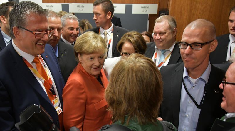 Angela Merkel beim CDU-Parteitag in Reutlingen