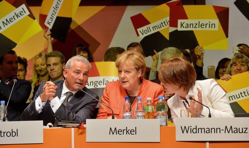 Angela Merkel beim CDU-Parteitag in Reutlingen