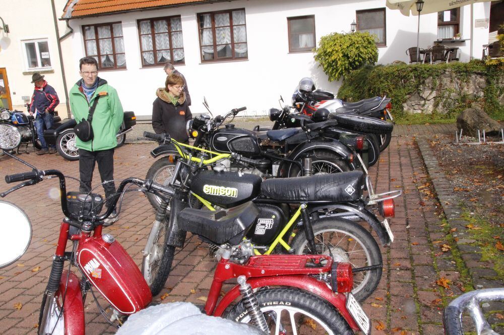 17. Roller- und Kleinwagentreffen Großengstingen 2017