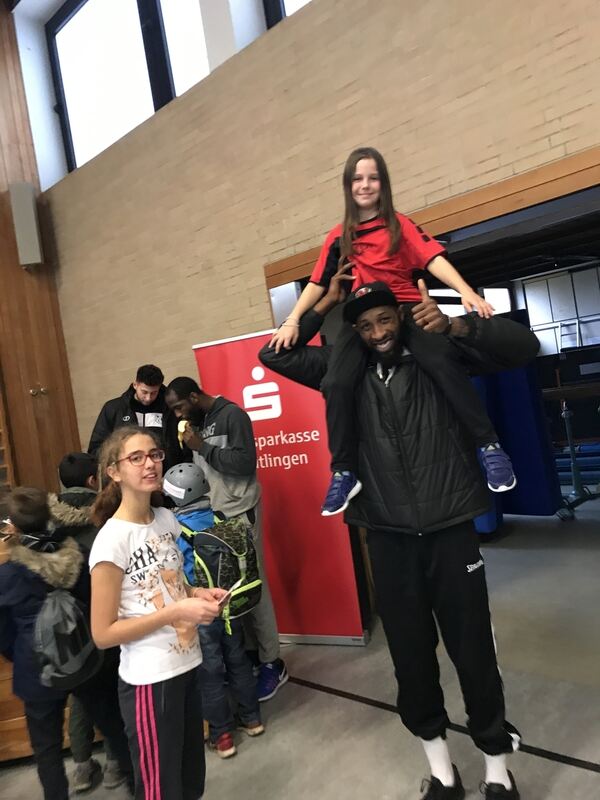 Zeitung macht Schule Training mit den Walter Tigers Tübingen