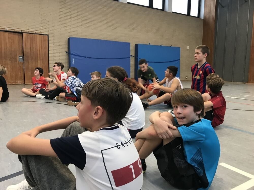 Zeitung macht Schule Training mit den Walter Tigers Tübingen