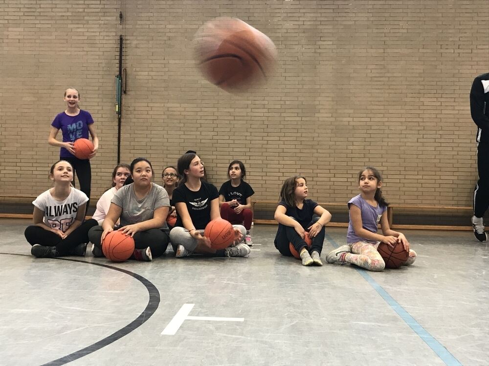 Zeitung macht Schule Training mit den Walter Tigers Tübingen