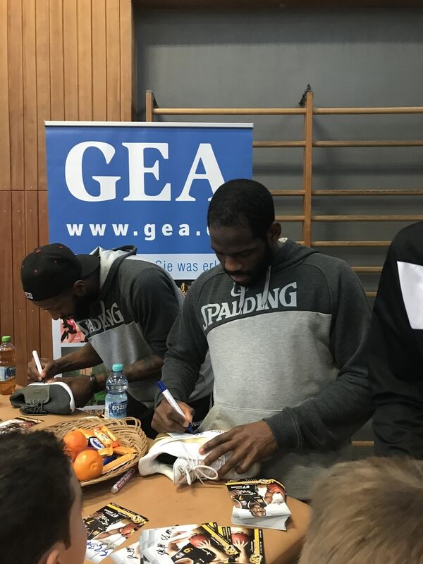 Zeitung macht Schule Training mit den Walter Tigers Tübingen