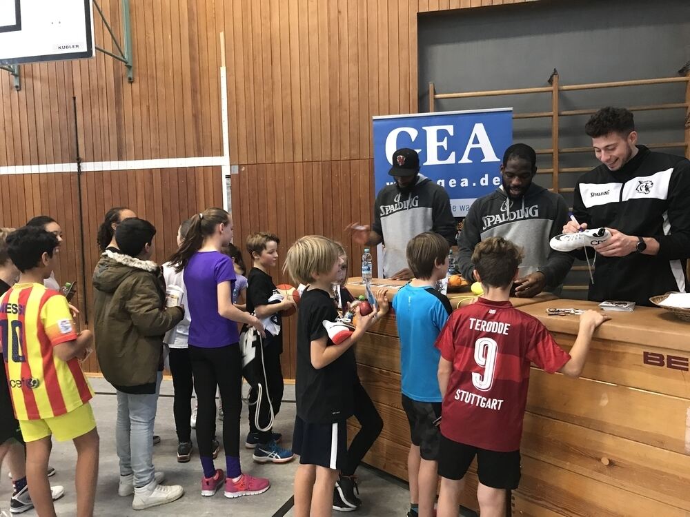 Zeitung macht Schule Training mit den Walter Tigers Tübingen