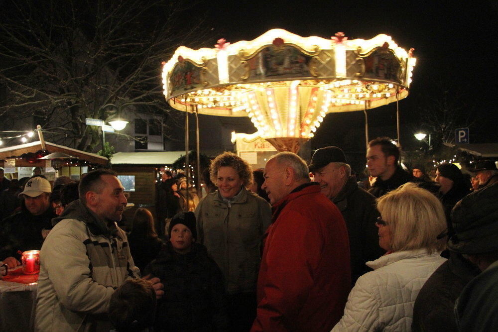 weihnachtsmarkt_huelben_12.12.09_kozjek_5 (jpg)