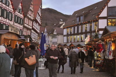 weihnachtsmarkt_urach_2009_trinkhaus_4 (jpg)