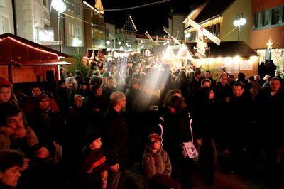 weihnachtsmarkt_muensingen_29.11.09_kozjek_15 (JPG)