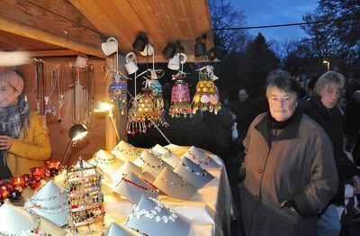 weihnachtsmarkt_betzingen_29.11.09_trinkhaus_8 (jpg)