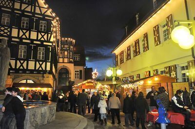 weihnachtsmarkt_pfullingen_29.11.09_trinkhaus_4 (jpg)