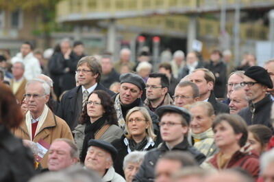 stadthalle_reutlingen_spatenstich_trinkhaus_2009_20 (jpg)