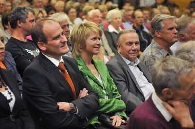 wahlpodium_sonnenbuehl_trinkhaus_oktober_2009_5 (jpg)