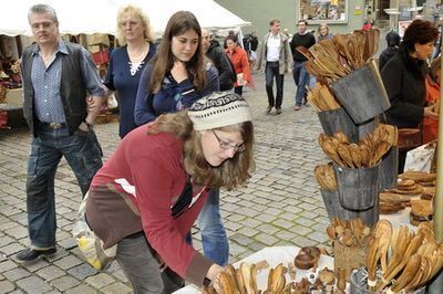 umbrisch_provenzalischer_markt_tuebingen_2009_4 (jpg)