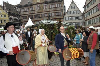 umbrisch_provenzalischer_markt_tuebingen_2009_12 (jpg)