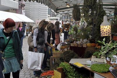 umbrisch_provenzalischer_markt_tuebingen_2009_1 (jpg)