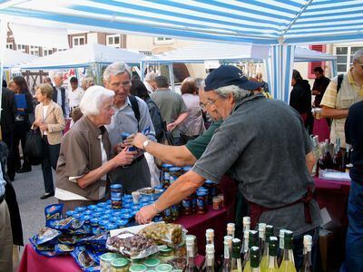 toskanischer_markt_reutlingen_september_2009_dahlhelm_7 (jpg)