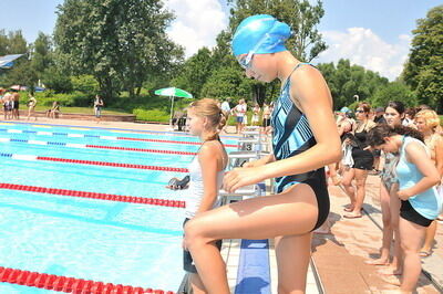 jugend_trainiert_schwimmen_juli2009_trinkhaus_21 (jpg)