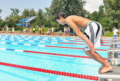 jugend_trainiert_schwimmen_juli2009_trinkhaus_20 (jpg)