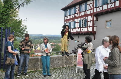 theatersommer_gomaringen_2009_valpone_trinkhaus__31 (jpg)