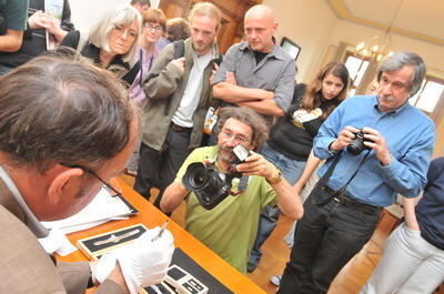 tuebingen_archaeologen_floete_juni2009_27 (jpg)