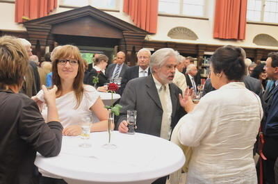 3_desmond_tutu_tuebingen_2009_trinkhaus_31 (jpg)