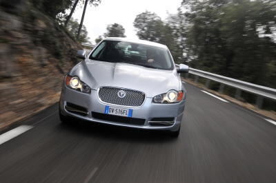 1_jaguar_xf_modell2010_18 (jpg)